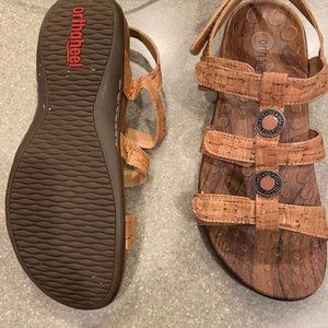 Orthaheel sandal